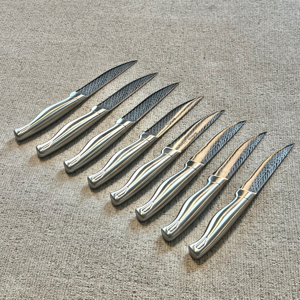 Astercook 8 Piece Steak Knife Set Stainless Steel Serrated Damascus Pattern 4.5"